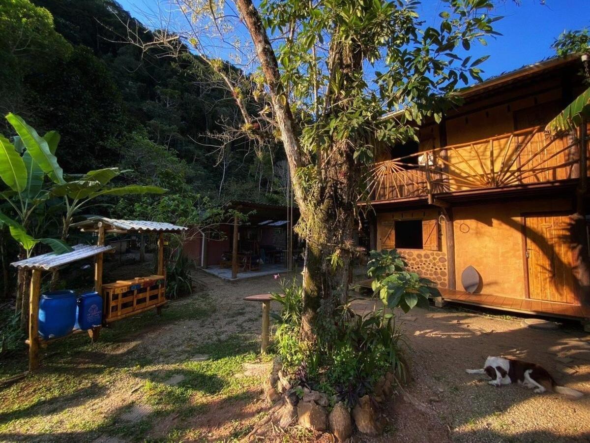 Villa Cambuca Surf Skate Ubatuba Exterior foto